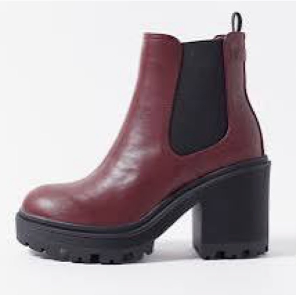 Urban Outfitters burgundy chelsea boots